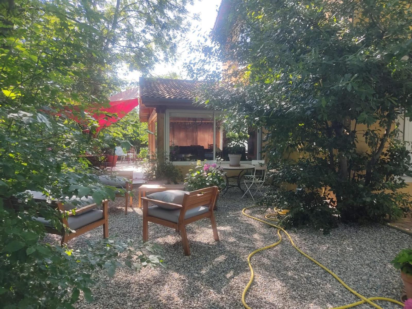 La Frenaie Bed and Breakfast Saint-Cyr-sur-le-Rhone Exteriör bild