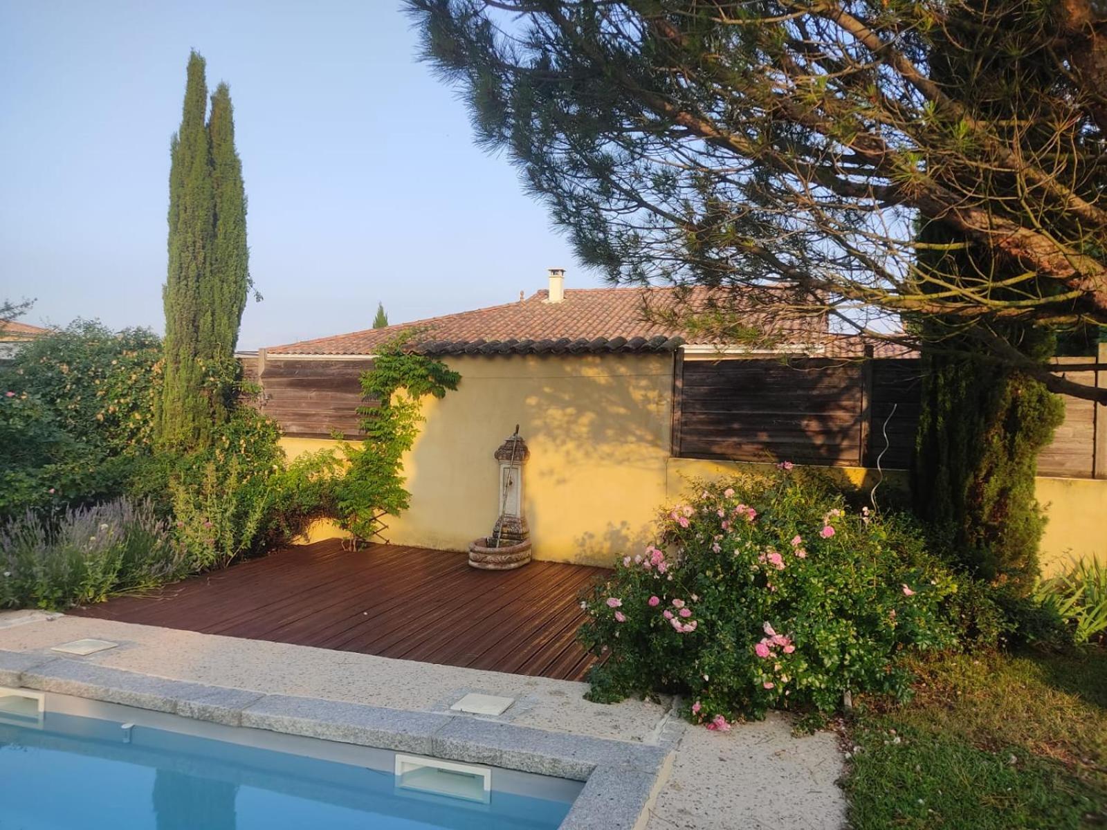 La Frenaie Bed and Breakfast Saint-Cyr-sur-le-Rhone Exteriör bild